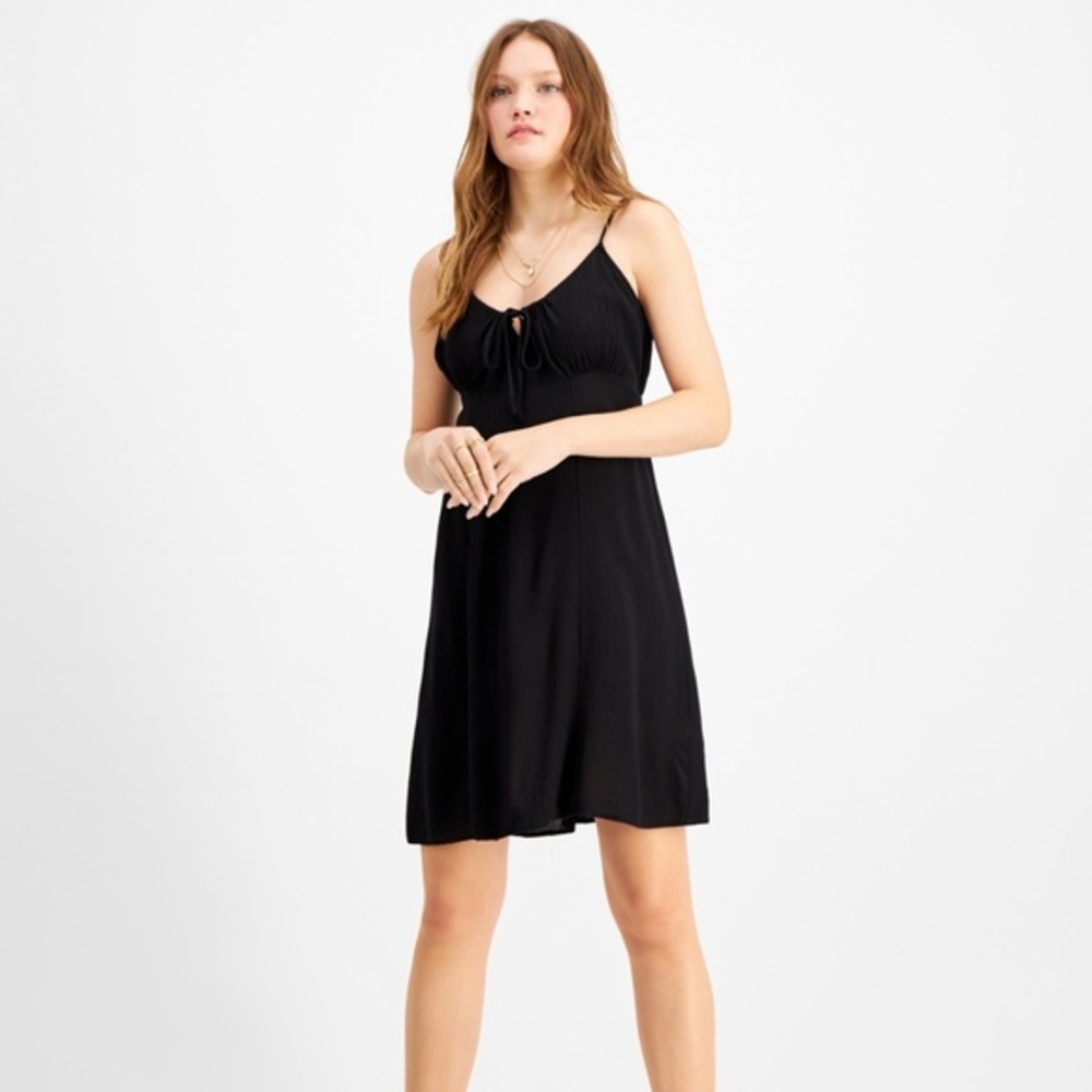 NWT Hippie Rose Juniors Black Tie-Neck Babydoll Dress Size S